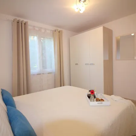 Prázdninový dům Ferienhaus - Bungalow Lavanda 4